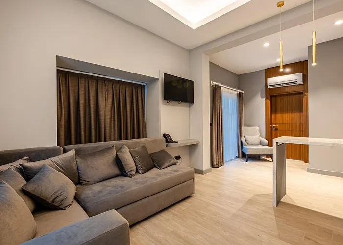 Get Royal & Hotell *