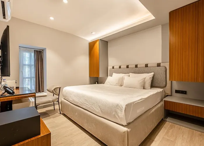 Get Royal Hotel&spa *