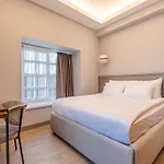 Get Royal & Hotel