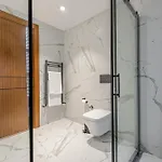 Hotel Get Royal &