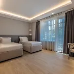 Get Royal & Hotel *